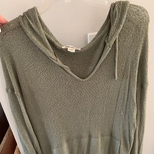 Billabong women’s sweater top